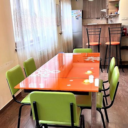 Vernisaj Apt At Republic Square & Ruben Tours Erywań Zewnętrze zdjęcie