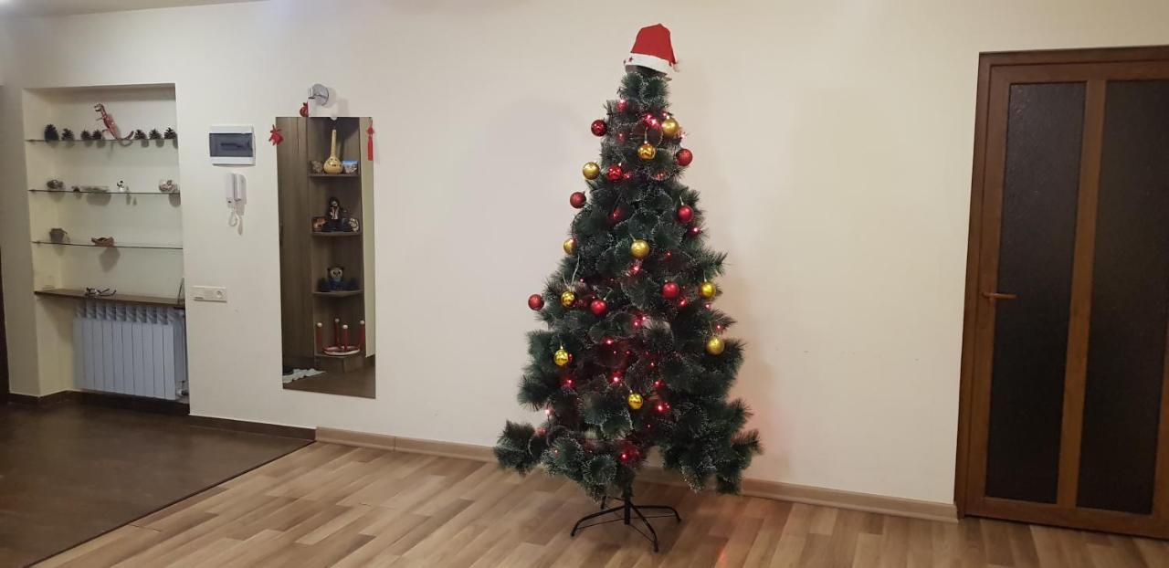 Vernisaj Apt At Republic Square & Ruben Tours Erywań Zewnętrze zdjęcie